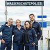 Eine der Serien am Bodensee: Die Schauspieler Tim Wilde, Floriane Daniel, Wendy Güntensperger und Max König stehen in Radolfzell für die ...
