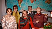 Lilli Frick, Edith Reichle, Gundel Billmann, Gerda Gebert und Melanie Zoller (von links) freuen sich über die vielen Besucher nach der ...
