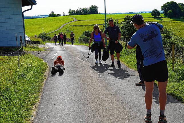 Bild 24: 180 Teilnehmer beim 42-Kilometer-Wandermarathon: Das sind die Bilder