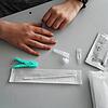 So sieht der Corona-Testkit an den Schulen aus. Bilder: Scheffel-Gymnasium
