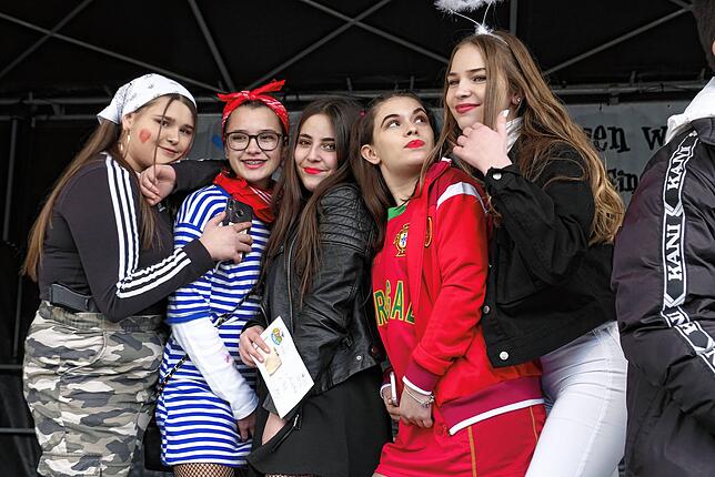 Bild 12: Bilder zur Karaoke-Party der Poppelezunft in Singen
