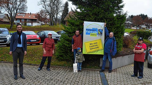 Bürgermeister Christian Dröse, Beatrix Weiss, Markus Huber, Dirk Bürklin und Anna-Maria Matt (von links) wollen sich auch weiterhin für ...