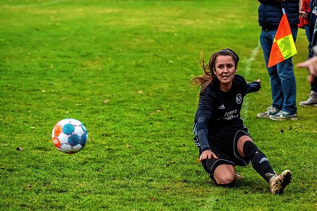 Bild 34: Fußballerinnen des SV Niederhof besiegen die SG Marbach II &ndash; und wir haben Bilder!