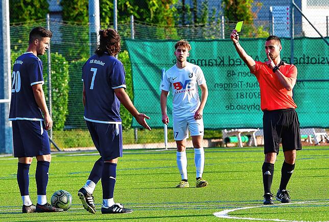 Bild 6: FC Erzingen schießt sich mit einem 4:0 beim VfB Waldshut aus der Krise &ndash; und wir haben die Bilder!