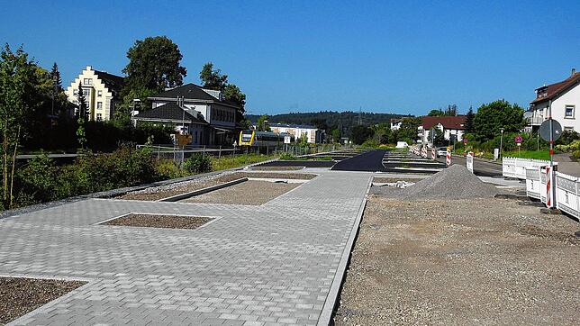 Mehr Abstellmöglichkeiten für Fahrräder soll es am neuen Park-and-Ride-Platz beim Bahnhof Tiengen geben. Details beschließt der ...