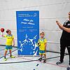 Die Drei vom virtuellen Handball-Sport-Garten: Lio (links) und Levi Eblen sowie Kai Mittendorf (rechts).
