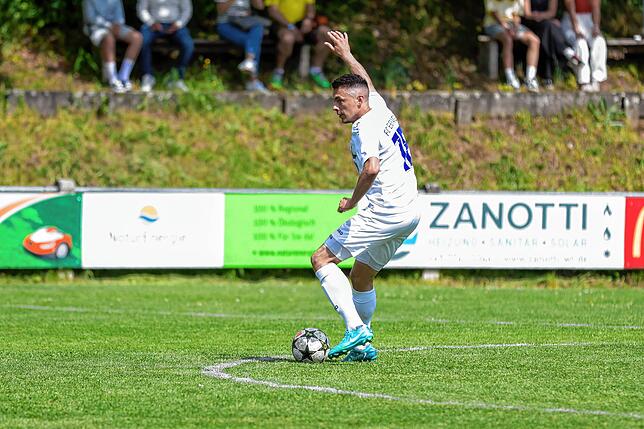 Bild 38: FC Erzingen siegt 4:1 bei der SG Weilheim/Gurtweil – wir haben Fotos!