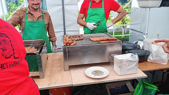 Bild 26: Bilder vom Einweihungsfest soziales Projekt Pfarrwiese