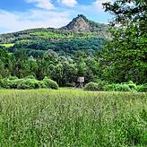 Einer der Hegau-Kegel: der Hohenstoffel bei Binningen.