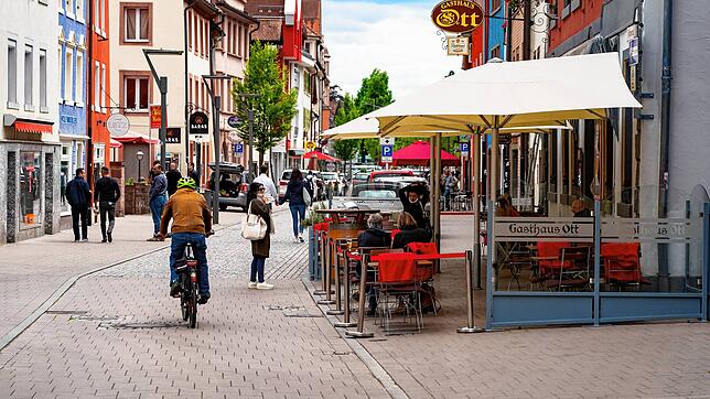 Auch in der Villinger Färberstraße könnten bald freiwillig Mitarbeiter des Rathauses auftauchen, um dort die Einhaltung der ...