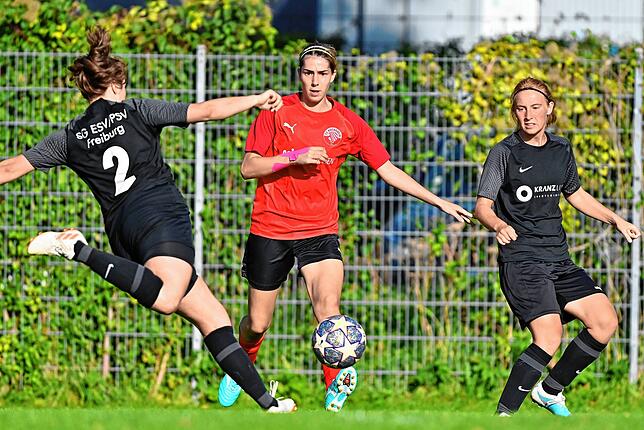 Bild 22: FC Hochrhein unterliegt 1:5 bei ESV/PSV Freiburg &ndash; und wir haben Bilder!