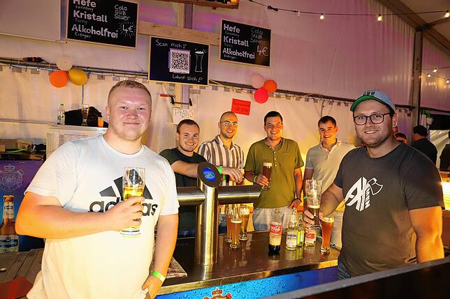 Bild 24: Bilder des Aach-Linzer Weinfests