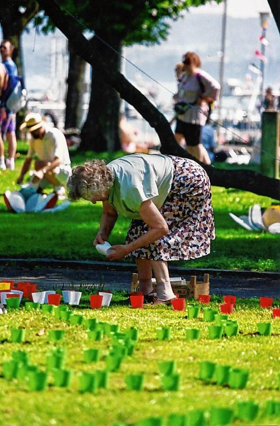 9000 Teelichter erhellten früher den Park.