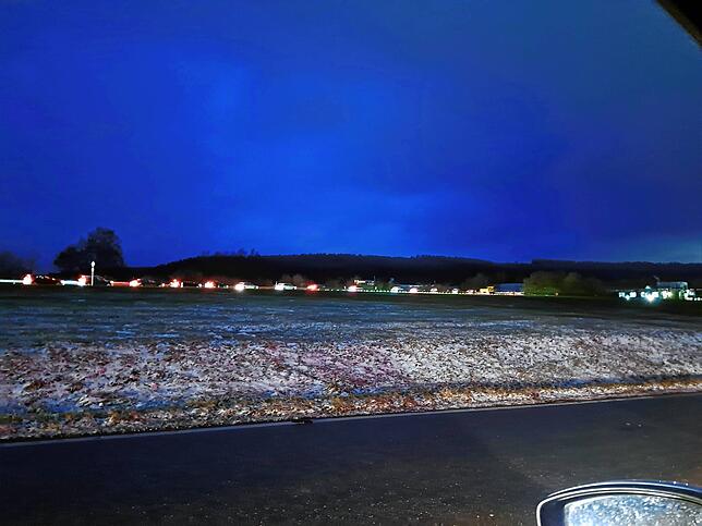 Bild 2: Bauernprotest im Schwarzwald-Baar-Kreis. Landwirt schon vor 6 Uhr unterwegs!