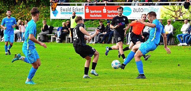 Bild 9: FC Wittlingen gewinnt Spitzenspiel beim SV Buch mit 3:0 – und wir haben Bilder!