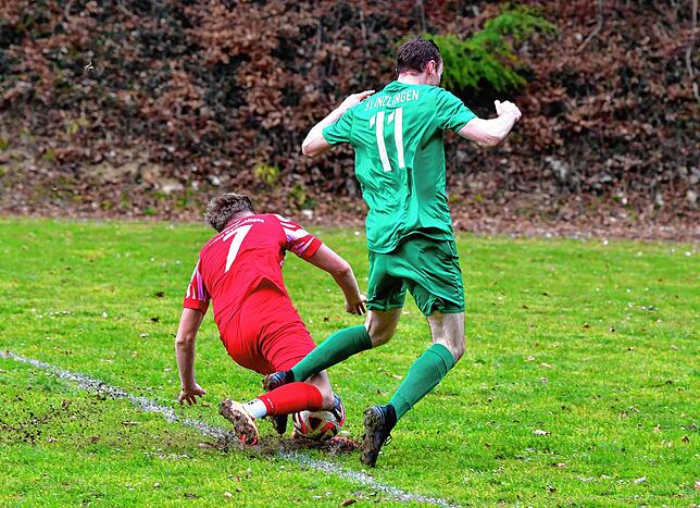 Bild 11: Spvgg Wutöschingen zieht mit 3:1 n.V. beim SV Inzlingen ins Viertelfinale ein – wir haben Fotos!