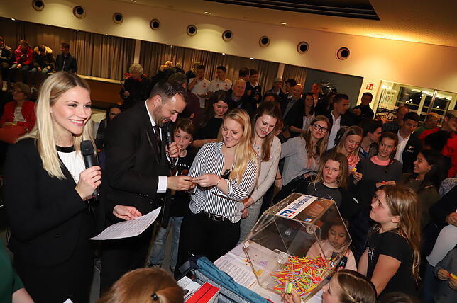 Bild 7: Alle Bilder von der Sportlerehrung im Kursaal