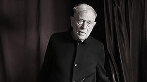 Claus Peymann im Jahr 2022. Der Theaterregisseur ist im Alter von 88 JAhren gestorben.