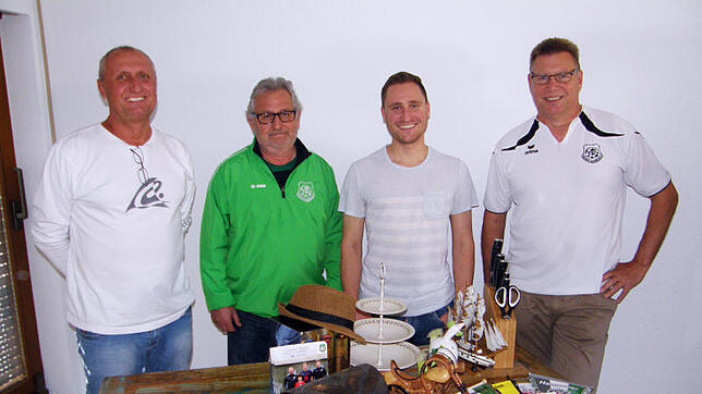 Die Flohmarkt-Hauptorganisatoren (v.l.) Hans-Jürgen Penkert, Helmut Böhler, Robin Penkert und Thomas Sirock freuen sich auf ein ...