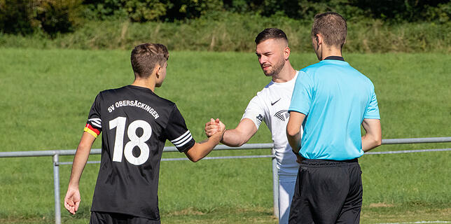 Bild 1: SV Rheintal siegt mit 3:0 beim SV Obersäckingen &ndash; und wir haben Bilder!