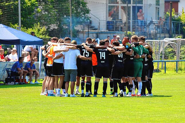 Bild 12: Die besten Bilder vom Relegationshinspiel zwischen Konstanz-Wollmatingen und Geisingen