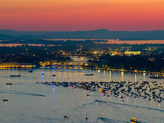 Bild 4: Wow! So atemberaubend schön ist das Feuerwerk 2025 beim Konstanzer Seenachtfest