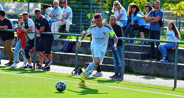 Bild 12: SV 08 Laufenburg II gewinnt Kellerduell gegen FC RW Weilheim mit 3:0 &ndash; und wir haben Bilder!