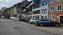 Die Rheinstraße in der Waldshuter Kernstadt bildet nach der Kaiserstraße, der Wallstraße und dem Wallgraben die vierte und letzte Etappe ...