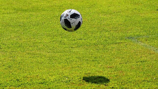 Der springende Punkt ist der Ball &ndash; auch im Abstiegskampf der Bezirksliga am letzten Spieltag