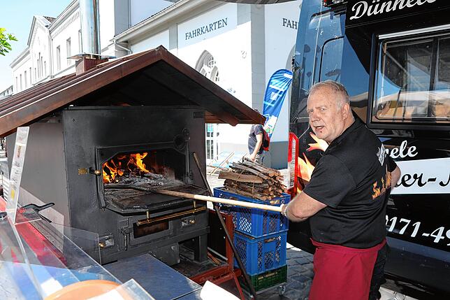 Bild 5: Stöbern in der Altstadt, Action auf dem See und Genuss am Hafen: Bilder vom Wochenende in Konstanz