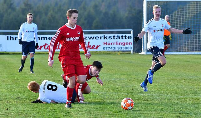 Bild 6: FC Schlüchttal rettet ein 2:2 gegen den FC RW Weilheim &ndash; und wir haben Bilder!
