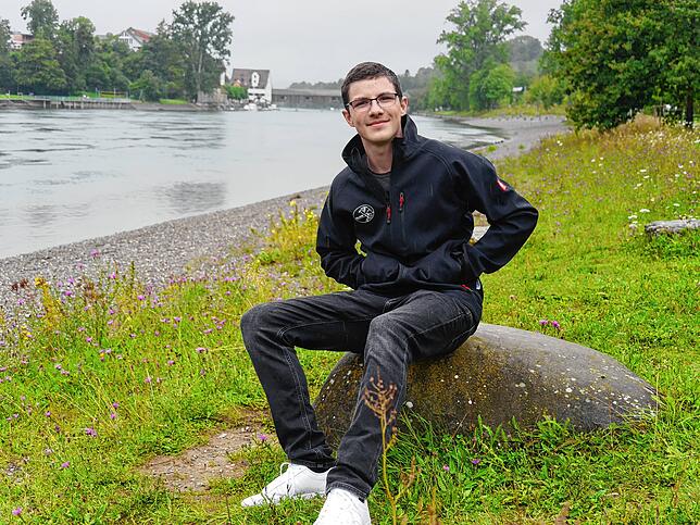 Stefan Wiesner liebt den Rhein und schätzt das Vereinsleben in seiner Heimatgemeinde. Zu kritisieren findet er nicht viel.