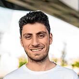Kosta Tahtsides.