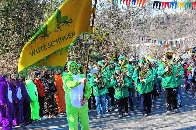Bild 28: Fasnacht-Umzug 2025 in Wutöschingen: 41 Gruppen bringen viel Freude
