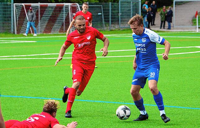 Bild 34: Die besten Bilder von der Landesliga-Partie FC Pfaffenweiler gegen FC Radolfzell!