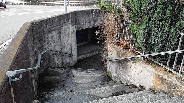 In der Näher dieser Fußgängerunterführung in Stein soll sich die Schlägerei im August 2020 zugetragen haben, wegen der jetzt ein Mann in ...