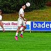 Kicker mit Köpfchen: Abdul Ehad Demirdal (Mitte) legt seinen Fokus im Frühjahr auf seine Abiturprüfungen, ist aber bestrebt, möglichst ...
