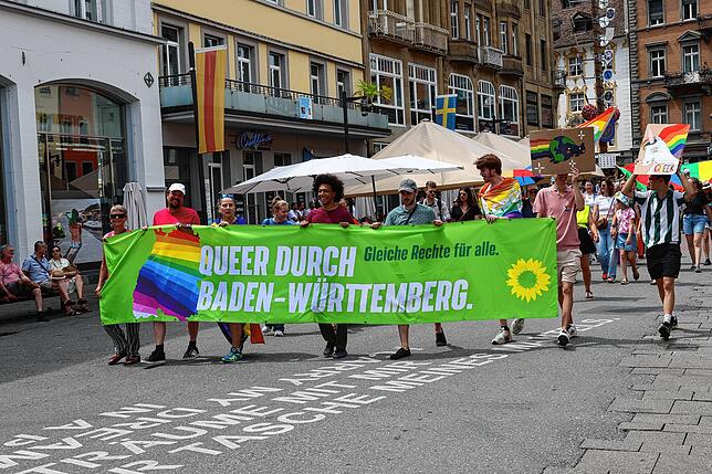 Bild 22: Der CSD Konstanz feiert 20. Geburtstag mit einer Pride-Parade durch die Stadt