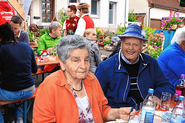 Bild 28: Drei Tage lang feierte Unadingen das Geranienfest