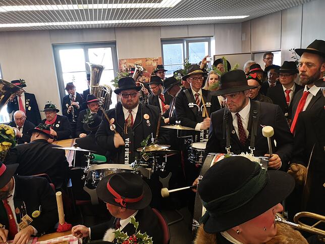 Bild 8: Musik, gute Stimmung und Tradition: Bilder vom Wäldertag in Bad Säckingen