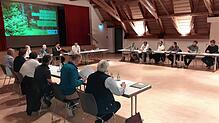 Entscheidende Sitzung des Heiligenberger Gemeinderats im Sennhof: Das Gremium stellt mehrheitlich die Weichen für das Dorfladenprojekt.