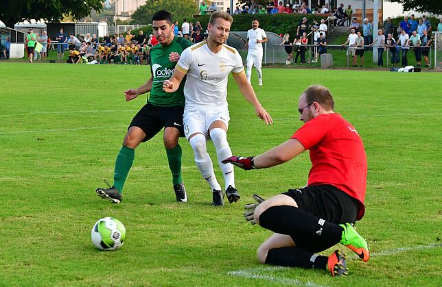 Bild 4: SV Herten besiegt Bosporus FC Friedlingen &ndash; und wir haben die Bilder!