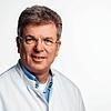 Joachim Böhm führt seit 2018 als Chefarzt die Arbeit des Instituts und Gemeinschaftspraxis für Pathologie am Klinikum Singen fort.