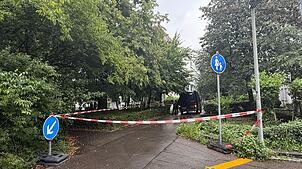 Das Wohnhaus ist abgeriegelt.