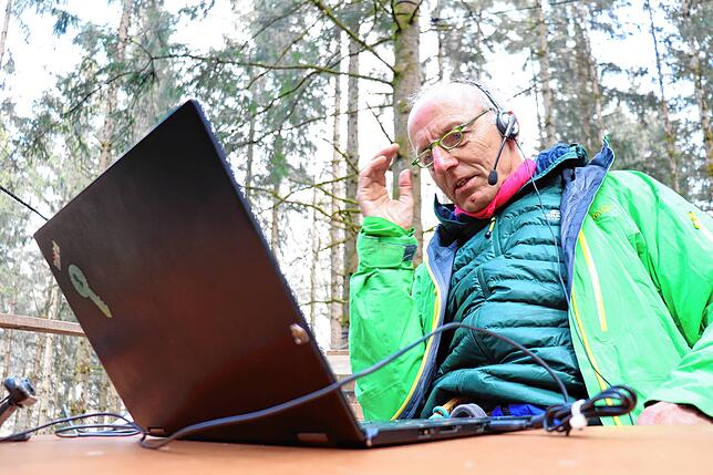 Vorlesung aus dem Klimacamp: Professor Wolfgang Ertel.