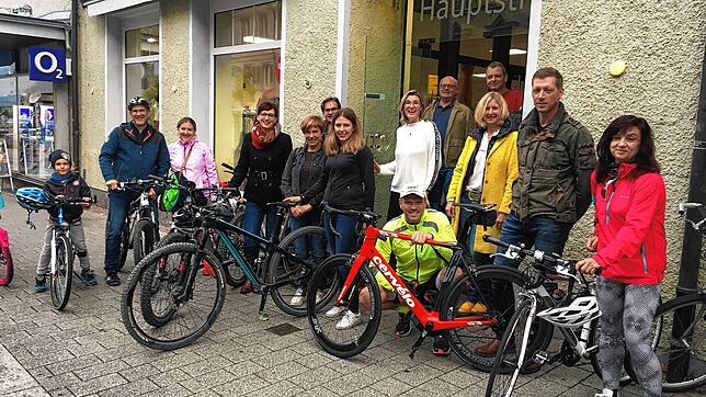 Teilnehmer aus dem Jahr 2020 (v.l.): Adrian, Domenique und Alexandra Schwab, Kathrin Schuler, Silvia und Lydia Bernhard, Andreas Klatt, ...