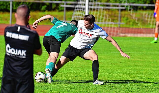 Bild 21: SG FC Wehr/Brennet besiegt den FC Zell mit 1:0 – und wir haben Fotos!