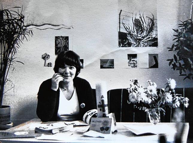 Renate Walk (damals Kreis) im Jahr 1984 an ihrem Arbeitsplatz im Klösterle.