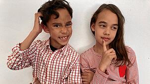 Sem (7) und Ellie (7) stellen sich so manche Frage. Antworten bekommen sie und alle anderen Kinder beim neuen SÜDKURIER-Format ...