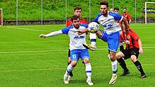 Wichtiger Heimsieg: Fabio Merz (vorn auf dem Archivfoto) traf doppelt für den FC Geißlingen zum 2:0-Erfolg gegen die Spvgg. Wutöschingen.